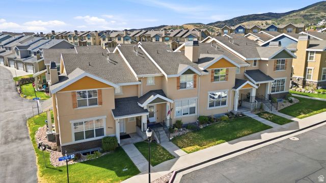 14573 S PEBBLE ROSE DR, Herriman, UT 84096