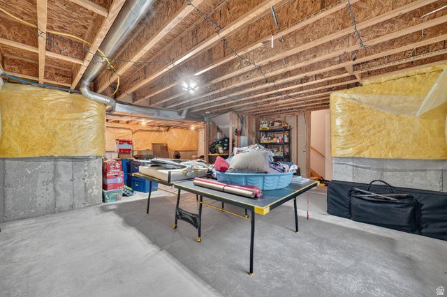 14573 S PEBBLE ROSE DR, Herriman, UT 84096