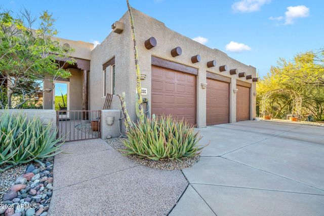 25414 N VADO Court, Rio Verde, AZ 85263