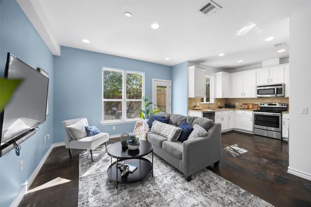 3407 Banton RD A, Austin, TX 78722