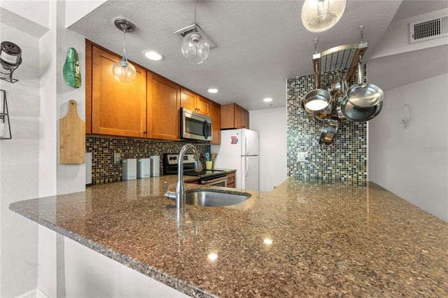 850 S TAMIAMI TRAIL 604, Sarasota, FL 34236