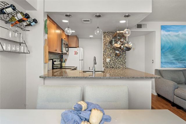 850 S TAMIAMI TRAIL 604, Sarasota, FL 34236