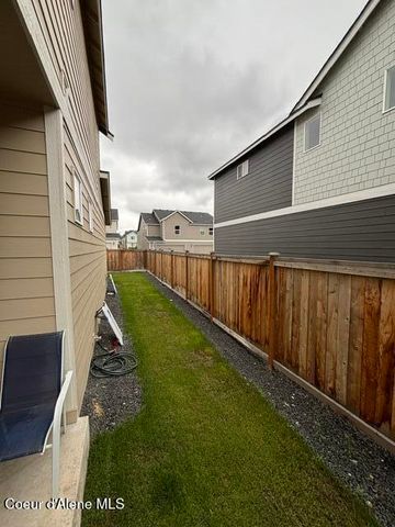 113 E Sandmyrtle AVE, Hayden, ID 83835