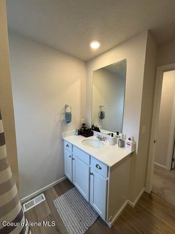 113 E Sandmyrtle AVE, Hayden, ID 83835