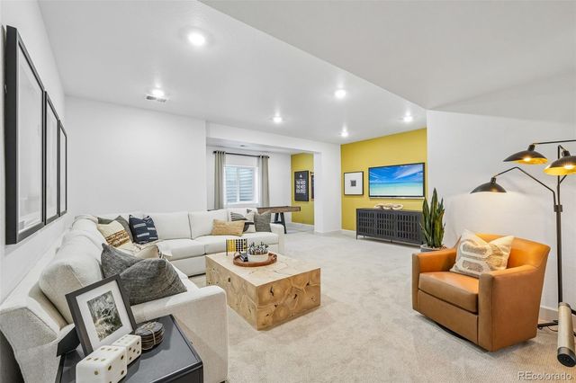 13272 Finnhorse Street, Parker, CO 80134