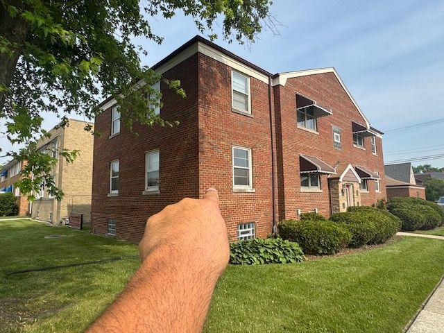 1106 Alima Terrace 1S, La Grange Park, IL 60526