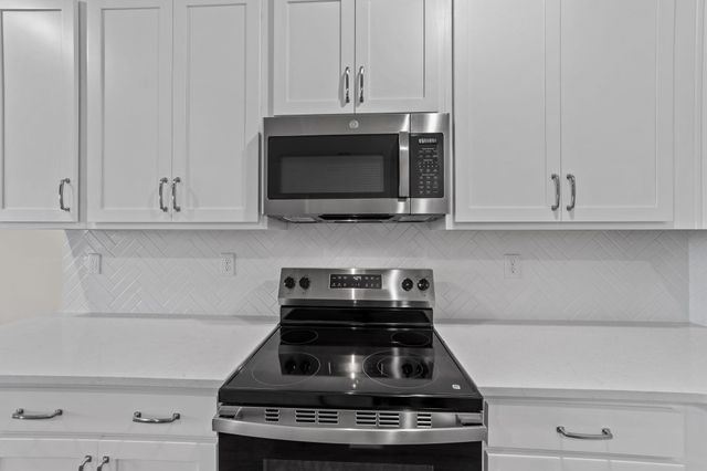 708 Red Tide Rd. Unit 116, Little River, SC 29566