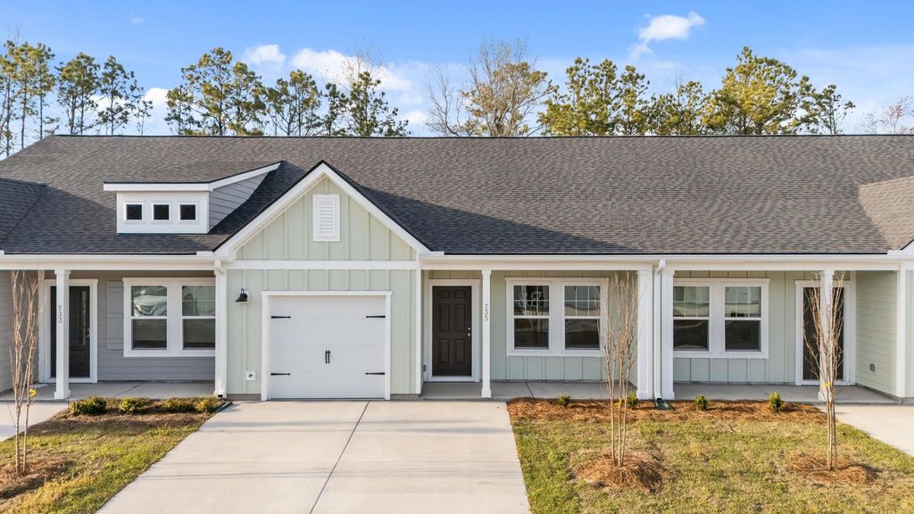 708 Red Tide Rd. Unit 116, Little River, SC 29566