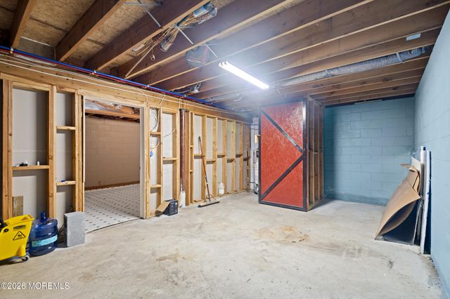 51 Casino Drive, Farmingdale, NJ 07727