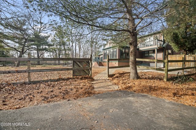 51 Casino Drive, Farmingdale, NJ 07727