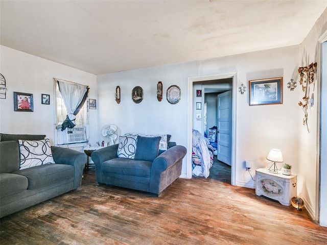 2228 NE 23rd Street, Oklahoma City, OK 73111