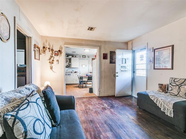 2228 NE 23rd Street, Oklahoma City, OK 73111