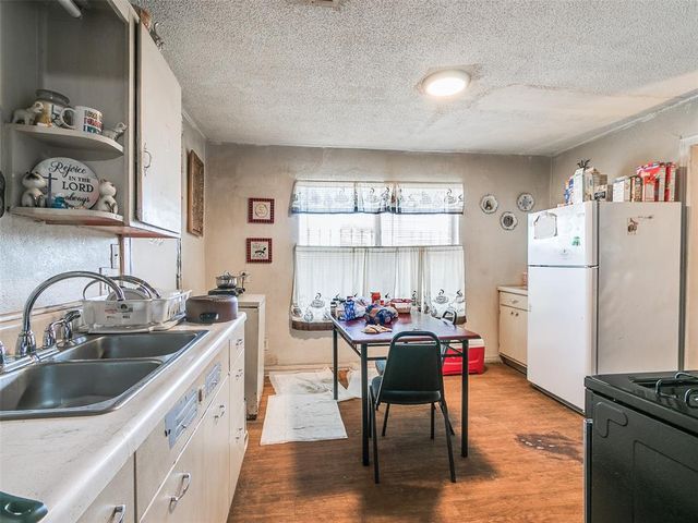 2228 NE 23rd Street, Oklahoma City, OK 73111