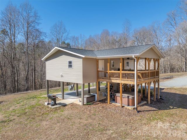 180 Nanhart Court, Rutherfordton, NC 28139