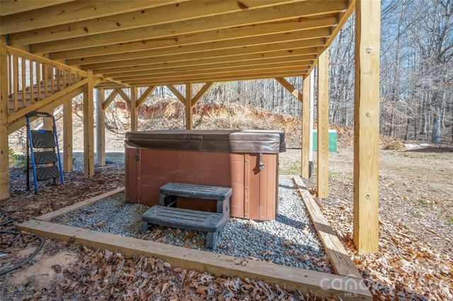 180 Nanhart Court, Rutherfordton, NC 28139