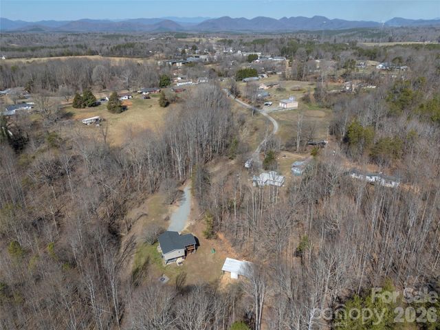 180 Nanhart Court, Rutherfordton, NC 28139