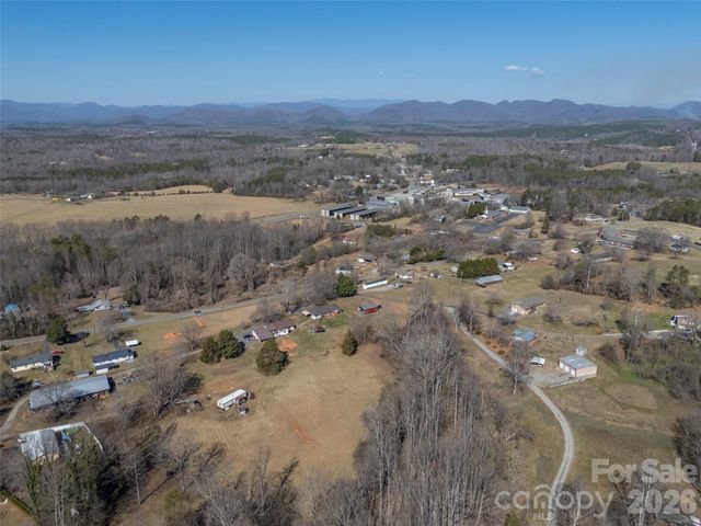 180 Nanhart Court, Rutherfordton, NC 28139