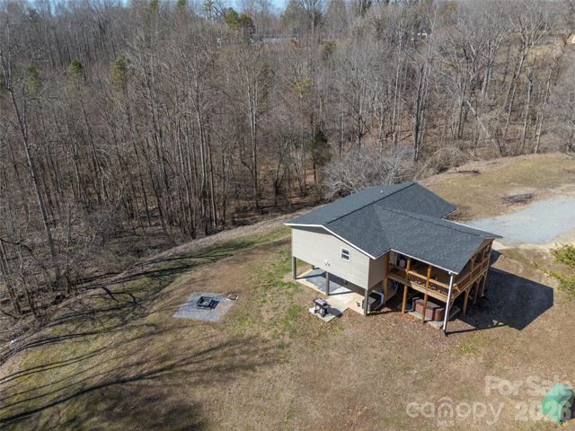 180 Nanhart Court, Rutherfordton, NC 28139