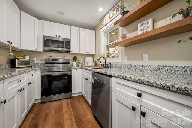 180 Nanhart Court, Rutherfordton, NC 28139