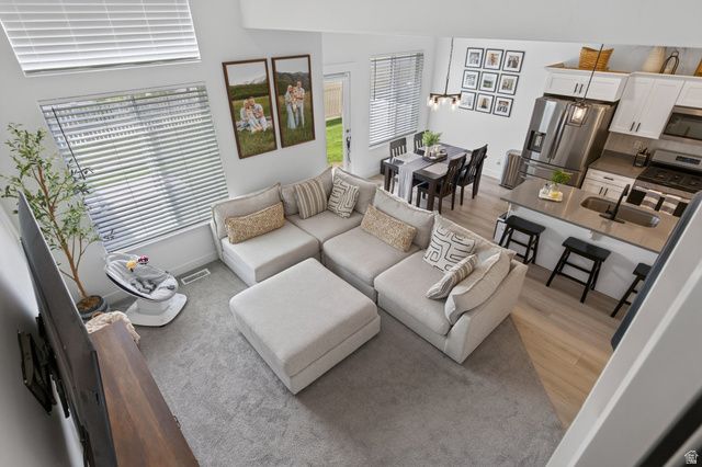 997 N LEDGER DR, Saratoga Springs, UT 84045