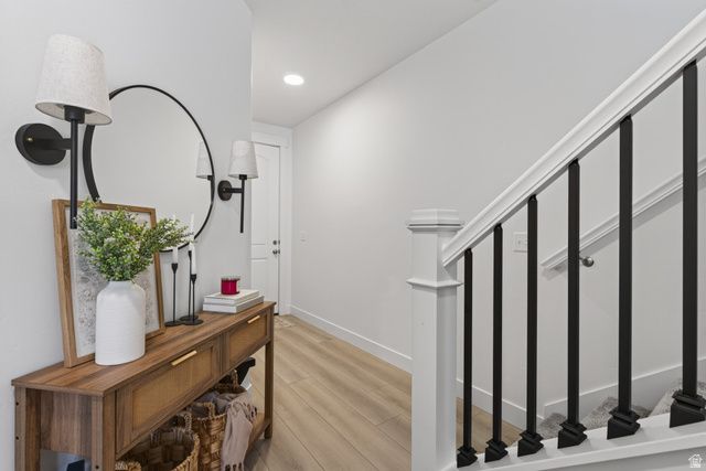 997 N LEDGER DR, Saratoga Springs, UT 84045