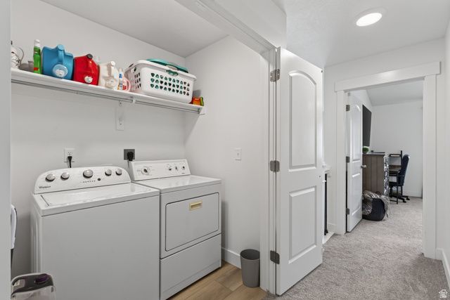 997 N LEDGER DR, Saratoga Springs, UT 84045
