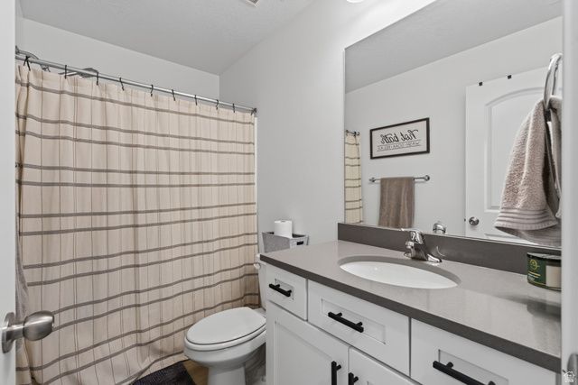 997 N LEDGER DR, Saratoga Springs, UT 84045
