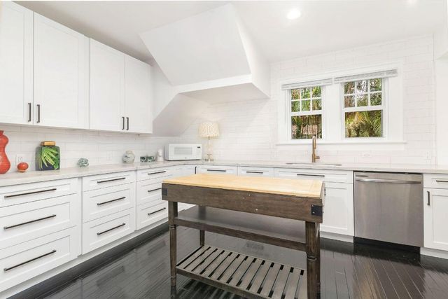 3504 S Olive Avenue, West Palm Beach, FL 33405