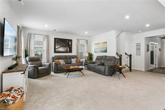 206 Legacy BLVD, Poquoson, VA 23662