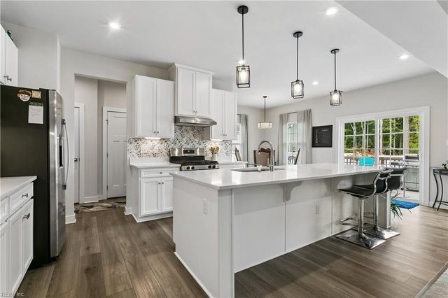 206 Legacy BLVD, Poquoson, VA 23662