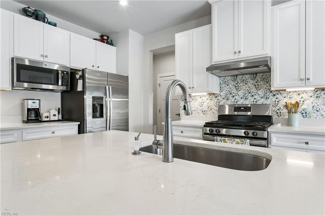 206 Legacy BLVD, Poquoson, VA 23662