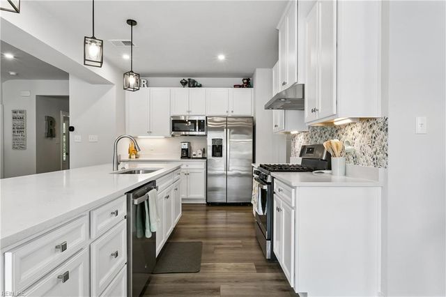 206 Legacy BLVD, Poquoson, VA 23662