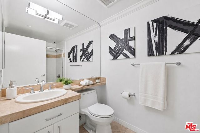 1018 4th Street 203, Santa Monica, CA 90403