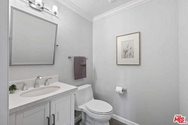 1018 4th Street 203, Santa Monica, CA 90403
