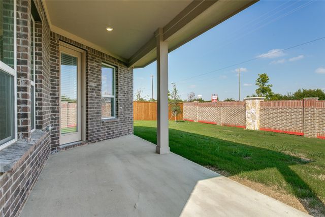 102 Hudson Lane, Justin, TX 76247