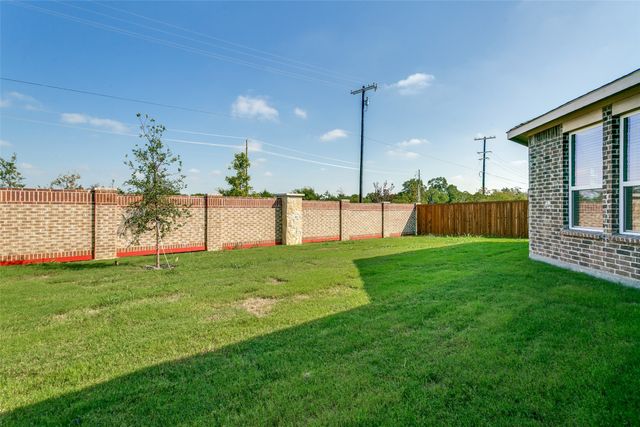 102 Hudson Lane, Justin, TX 76247