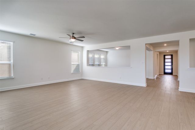 102 Hudson Lane, Justin, TX 76247