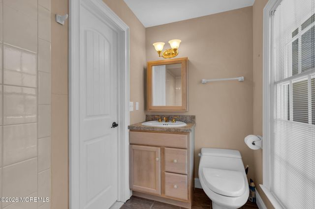 124 Matilda Drive, Manahawkin, NJ 08050
