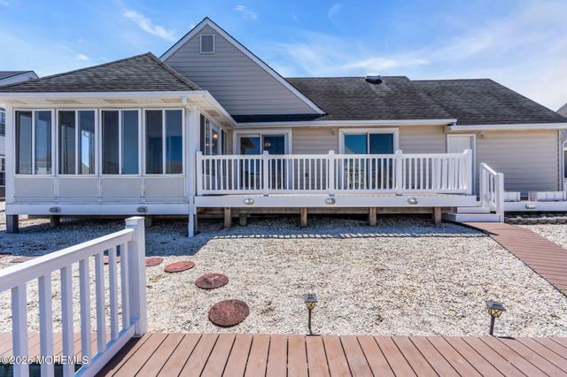 124 Matilda Drive, Manahawkin, NJ 08050
