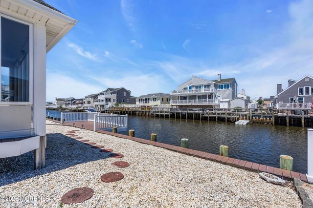 124 Matilda Drive, Manahawkin, NJ 08050