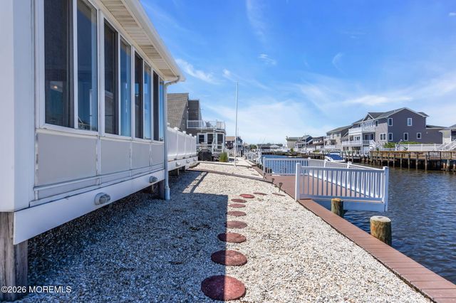 124 Matilda Drive, Manahawkin, NJ 08050
