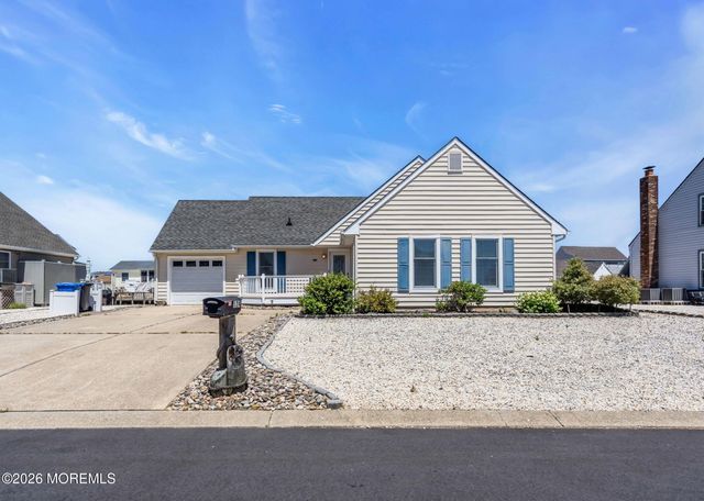 124 Matilda Drive, Manahawkin, NJ 08050