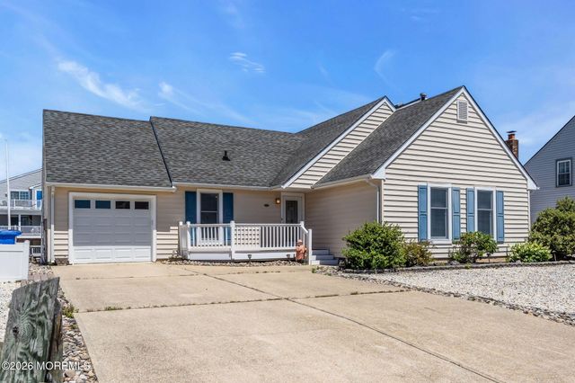 124 Matilda Drive, Manahawkin, NJ 08050
