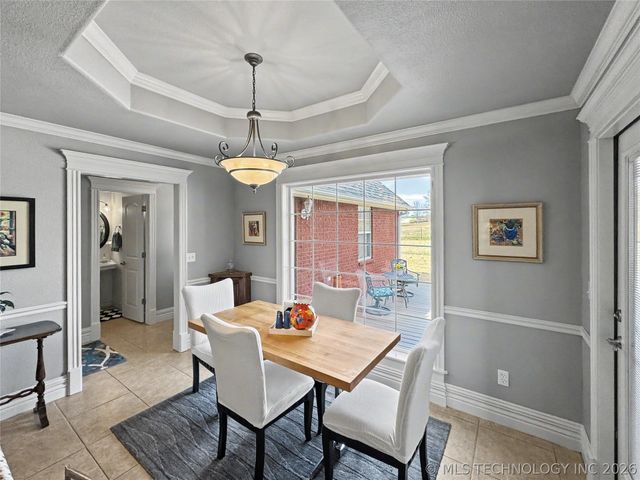 13976 N 503 Road, Tahlequah, OK 74464