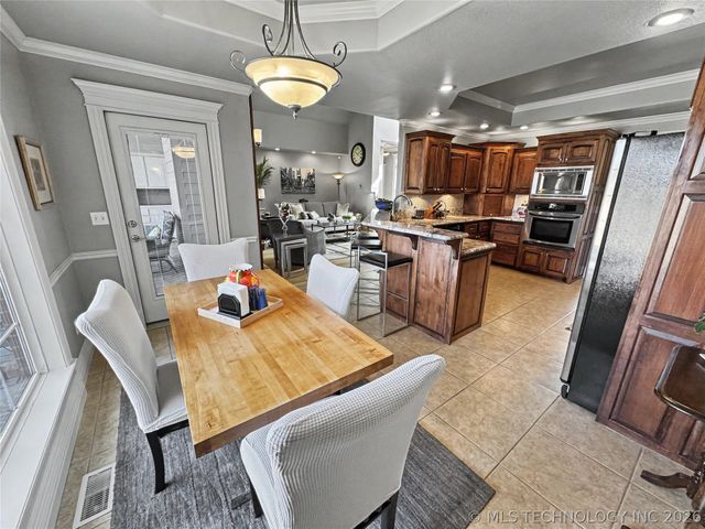 13976 N 503 Road, Tahlequah, OK 74464