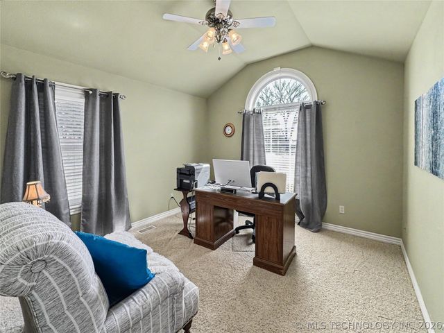 13976 N 503 Road, Tahlequah, OK 74464