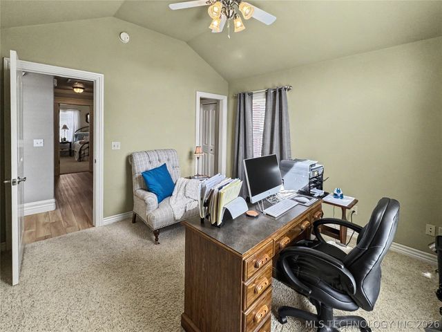 13976 N 503 Road, Tahlequah, OK 74464