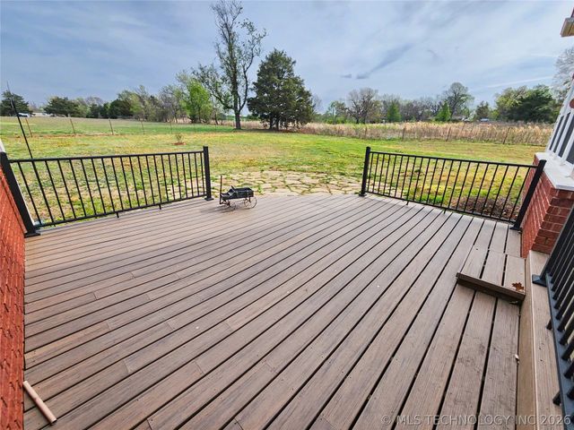 13976 N 503 Road, Tahlequah, OK 74464