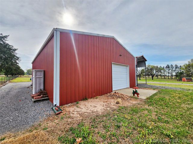 13976 N 503 Road, Tahlequah, OK 74464