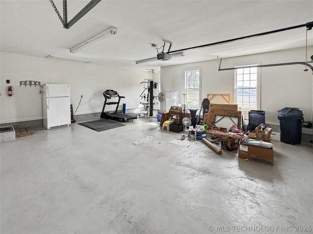 13976 N 503 Road, Tahlequah, OK 74464